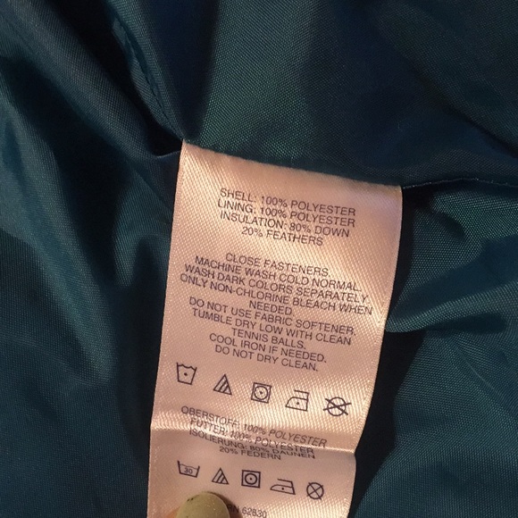 Land’s End Down Vest - Picture 11 of 11